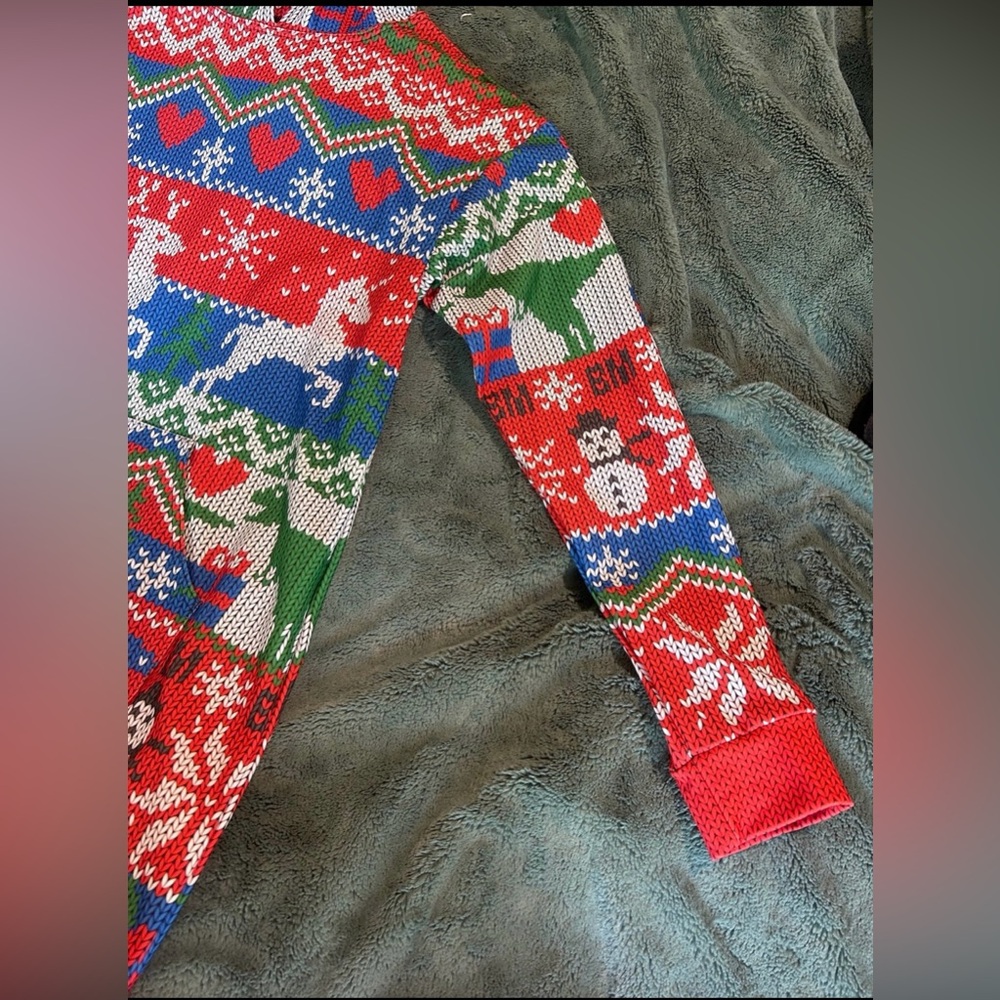 Blackmilk not knit Christmas sweater - Picture 3 of 11